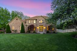 Luxury 5BR Sleeps 20 | Dome, Pool, Sauna | Pets