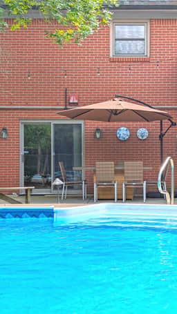 Harmony Hideaway, 5 min to BSU, Summer Pool, Games