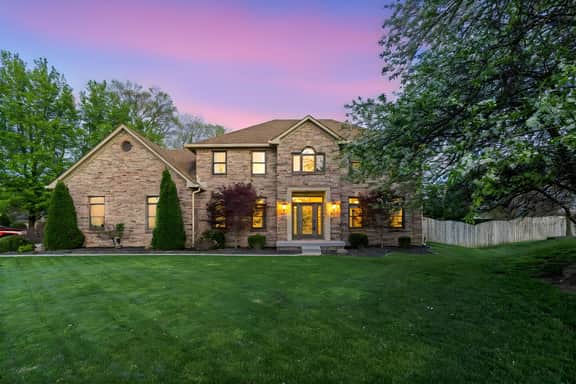 Luxury 5BR Sleeps 20 | Dome, Pool, Sauna | Pets