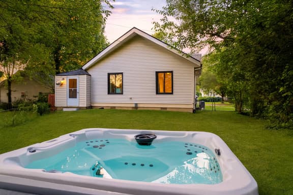 Game Room|HotTub|Gym|Theater|Pet-Friendly|Sleeps14